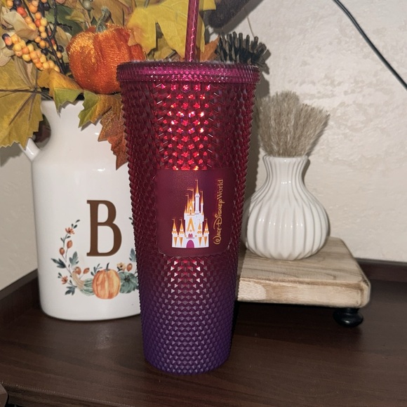 Limited edition starburcks and Disney - Picture 5 of 6